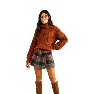 Vintage 90s Free People Wool Blend Wrap Mini Skirt with Buckle – Size 8